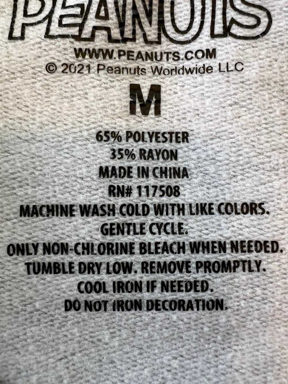 Peanuts Vintage Crewneck "Many Faces" Sweatshirt - Picture 9 of 11